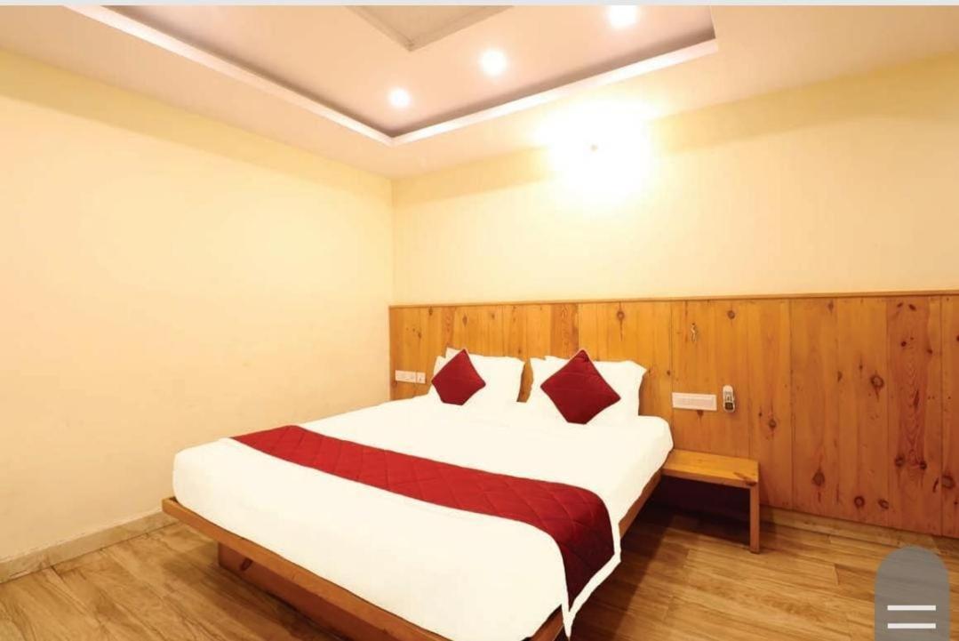העיר בנגלור Hotel Royal Orbit מראה חיצוני תמונה